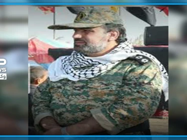 مجهولون يغتالون قيادي بالحرس الثوري الإيراني أمام منزله في إيران..