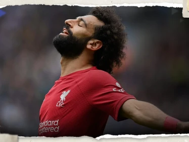 لاعب ليفربول الجديد يكشف ما أخبره به محمد صلاح عن مستقبله