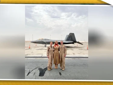 شاهد بالصور|| إيفانكا ترامب تشارك أعياد الميلاد مع عناصر الجيش الأمريكي بقطر