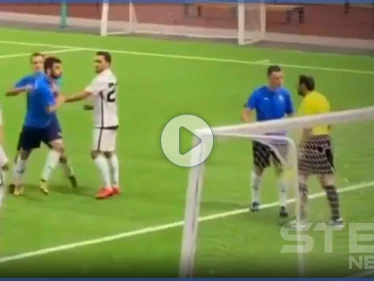 شاهد بالفيديو|| مشهدين نادرين في عالم كرة القدم بوقتٍ واحد