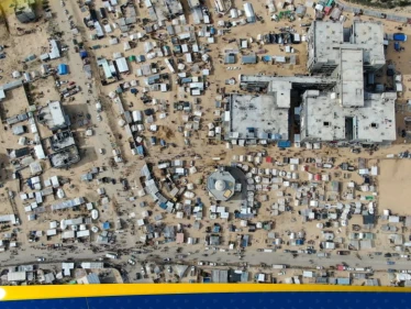 "إلى القمر؟".. الاتحاد الأوروبي يهزأ من خطة إسرائيلية لسكان رفح