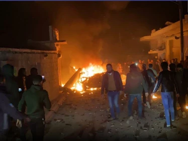 انفجار سيارة مفخخة قرب مركز الدفاع المدني في مدينة إعزاز شمال سوريا.. والتفاصيل (فيديو وصور)