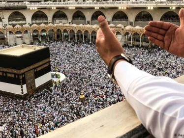 القرار الذي ينتظره ملايين المسلمين حول العالم.. السعودية تعلن شروط أداء مناسك الحج لهذا العام والعدد المطلوب