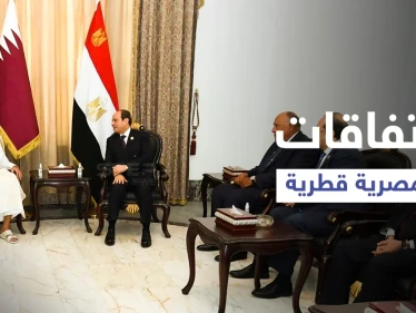 اتفاقات بين أمير قطر ورئيس مصر في قمة ثلاثية على هامش مؤتمر بغداد