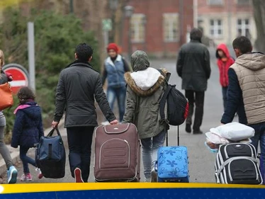 ألمانيا تعمل مع دمشق على خطة لإعادة فئة من اللاجئين