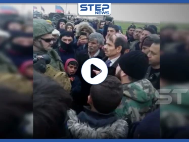 بالفيديو|| جنود روس ناطقين بالعربية يحرضون أهالي قرية خربة عمو ضد القوات الأمريكية