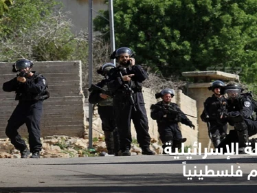شاهد || الشرطة الإسرائيلية تعدم شاباً فلسطينياً في منطقة باب العامود بمدينة القدس