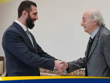 جنبلاط يزور دمشق ويلتقي الشرع.. وتنسيق بملفات مشتركة على طاولة المباحثات - وكالة ستيب نيوز