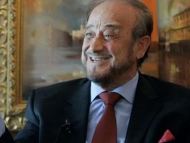 طمعًا بالملايين.. صفقة سريّة بين الحكومة البريطانيّة وأقارب الأسد !!
