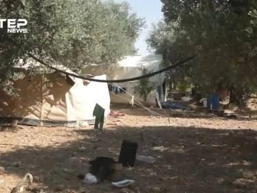 الحاج "أبو محمد" يفتح أرضه للنازحين و يستقبلهم دون مقابل في ريف إدلب
