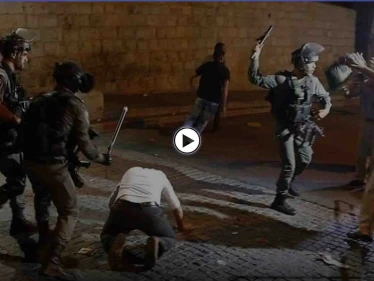 بالفيديو || إصابات في احتجاجات رافضة للاستيطان بحي الشيخ جراح في القدس