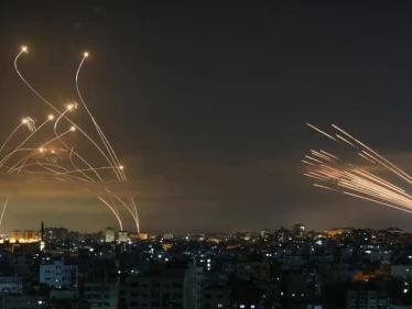 رقم غير متوقع.. إسرائيل تكشف عن عدد الصواريخ التي تلقتها من غزة ووزارة الصحة الفلسطينية تحصي الضحايا