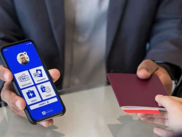 المفوضية الأوروبية تكشف عن جواز سفر رقمي سينقض موسم السياحية بأوروبا