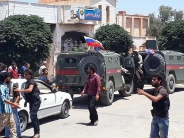 حصري: الروس يضغطون على أبناء طفس مجددًا للقتال في إدلب.. والأخير يرفض بقوّة
