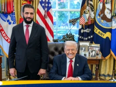 إعلام عبري يكشف "صفقة" الشرع مع ترامب بشأن الجنوب السوري - وكالة ستيب نيوز