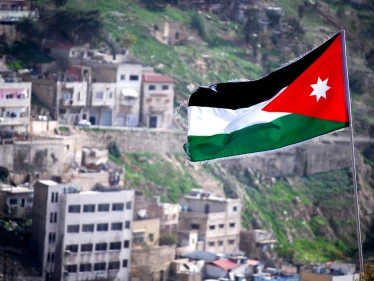 اختفى في منطقة تقسيم.. مناشدات للأردنيين في تركيا بالبحث عن "الخصاونة"