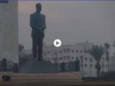 بالفيديو|| حافظ الأسد في حلب بات "فتاتاً" والفاعلون لا يزالون "طلقاء"... وسط تخبط النظام وميليشياته