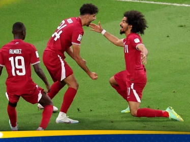 للمرة الثانية على التوالي.. قطر تتوج بكأس آسيا 2023 بعد فوزها على الأردن بثلاثية