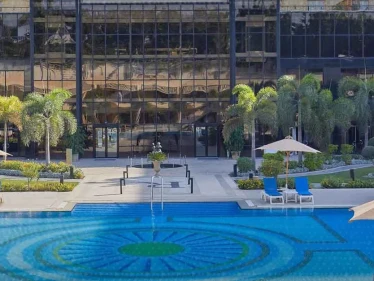 "فندق حماس" في القاهرة يثير جدلاً واسعاً بعد تقرير بريطاني "فندق حماس" في القاهرة يثير جدلاً واسعاً بعد تقرير بريطاني - وكالة ستيب نيوز