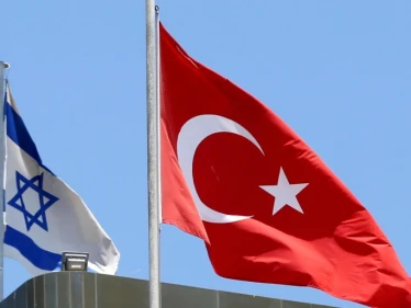 أنقرة تغازل تل أبيب.. أردوغان يكشف تفاصيل اتصاله الهاتفي مع هرتسوغ