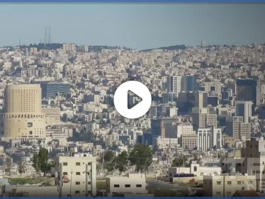 بالفيديو || الأجواء الصافية تسمح للأردنيين رؤية جبلي الشيخ والعرب في سوريا من داخل عمان