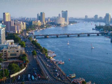 القيادة المصرية تؤكد: لا مساس بالأمن المائي وحل الدولتين أساس السلام - وكالة ستيب نيوز