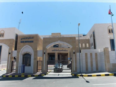وفيات جراء انقطاع الأكسجين داخل مستشفى السلط الجديد.. ومدير المشفى يكشف التفاصيل