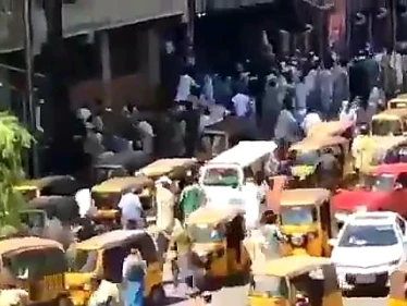 بالفيديو|| شاهد كيف تعاملت طالبان مع أول مظاهرات مناهضة لحكمها في جلال آباد