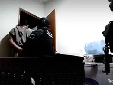 إحباط مخطط إرهابي في الإمارات يكشف ارتباطًا بإيران وتحرك عربي داعم - وكالة ستيب نيوز