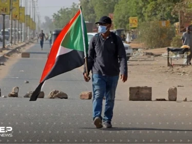 وفد أمريكي أوروبي يختتم زيارة مشتركة إلى الخرطوم ويتحدث عن طريقة وحيدة تجنّب السودان خسائر كبيرة