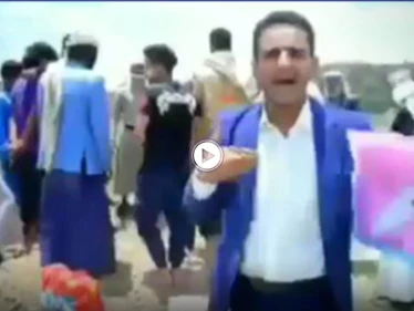 بالفيديو|| دفنوا الكتب والشهادات العلمية.. متفوقون في صنعاء يصرخون في وجه ظلم ميليشيات الحوثي