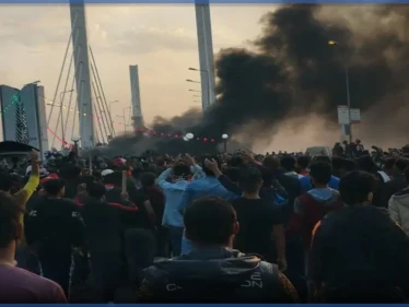 بالفيديو || قتلى في مظاهرات الناصرية جنوب العراق وعودة للاحتجاجات في الجزائر