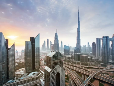 الإمارات تعلن تحديث منظومة الإقامة وتطرح 5 أنواع إقامات جديدة