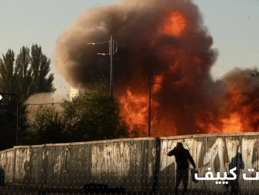 بالفيديو|| لحظة تحول طائرة "كاميكاز" لقذيفة وضرب هدف في كييف
