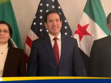 قسد تكشف تفاصيل لقاء جمع قائدها مع الوفد السوري ووزير الخارجية الأمريكي في ميونيخ - وكالة ستيب نيوز