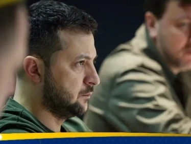 زيلينسكي يبدي استعداد بلاده لوقف إطلاق نار غير مشروط