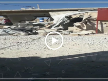 الجيش اللبناني يهدم عشرات الخيم للنازحين السوريين في مخيمات عرسال بحجة المخالفة (فيديو)
