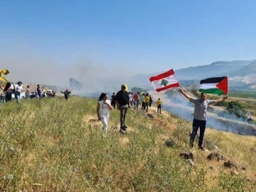 جرحى على حدود لبنان خلال محاولة خرق السياج الحدودي مع الأراضي الفلسطينية المحتلة (فيديو)