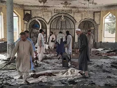 داعش يتبنى تفجيرات حسينية قندهار في ثاني هجوم دموي خلال أسبوع