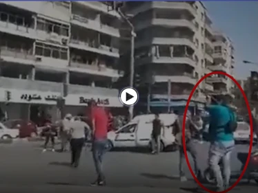 بالفيديو || جرحى وإطلاق رصاص في الشوارع.. احتجاجات غاضبة في لبنان بعد "الانهيار"