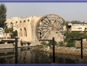عائلة مهجّرة في حماة تلقى مصيرًا مأساويًا إثر رمي قنبلة داخل حديقة عامّة