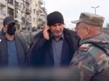 بالفيديو|| قيادي في الحشد الشعبي العراقي يثير ضجة بما قاله عن النساء السوريات الناجيات من الزلزال