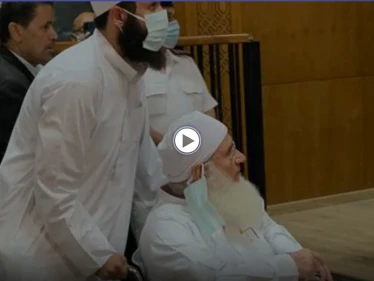 بالفيديو|| "تنظيم داعش" يدفع بالداعية محمد حسين يعقوب للإدلاء باعترافات أمام المحكمة على كرسي متحرّك