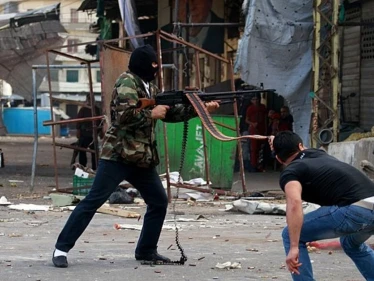 بالفيديو || قتلى وجرحى باشتباكات بين 