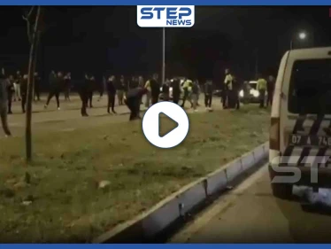 بالفيديو|| عشرات الأتراك السكارى يلتفون حول راقصة وسط الشارع على أنقاض الحجر الصحي