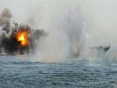 إحباط عملية بزورق مفخخ في البحر الأحمر.. إليك الجهة المنفذة للهجوم