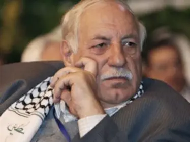 وفاة الأمين العام للجبهة الشعبية لتحرير فلسطين الموالية للنظام السوري بأحد مشافي دمشق.. من هو أحمد جبريل؟ - وكالة ستيب نيوز