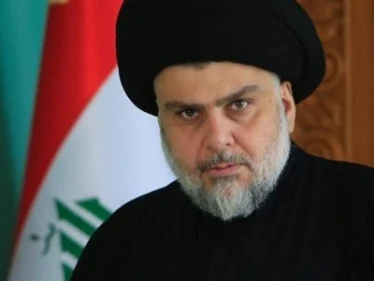 مقتدى الصدر يكشف عن اتفاق بين الأكراد والسنة ويحذر من سرقات واغتيالات