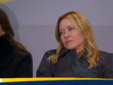 صورة لميلوني خلال حفل للأولمبياد تثير تفاعلا.. ماذا فعلت؟ - وكالة ستيب نيوز