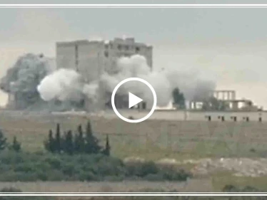 بالفيديو|| الطيران الحربي الروسي يستهدف فندقًا بريف حلب الغربي.. ويدمره بشكل تام